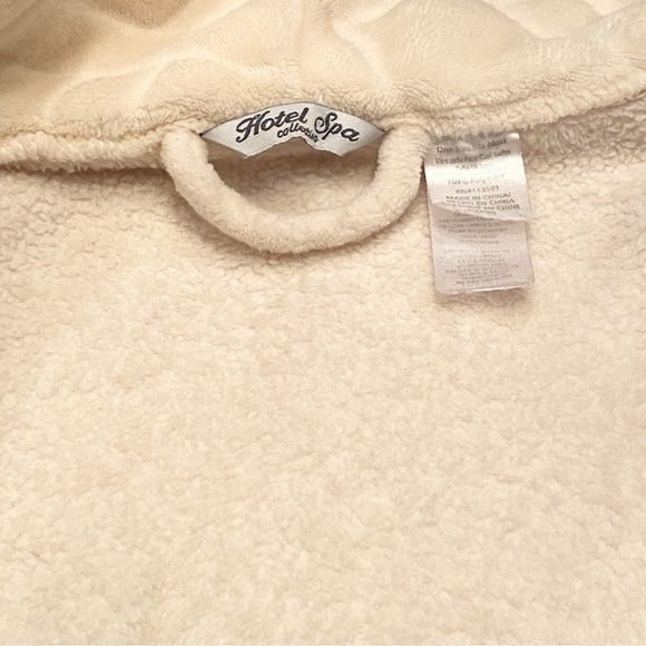 Hotel Spa Collection Luxury Feel Warm Women's Robe off white cream OS fits most - Picture 7 of 8